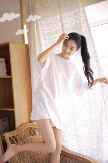 WWW.丁香色情.COM